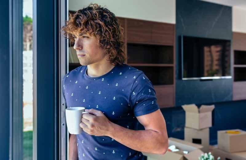mindfulness-anxiety-WPP9U4V man looking pensive